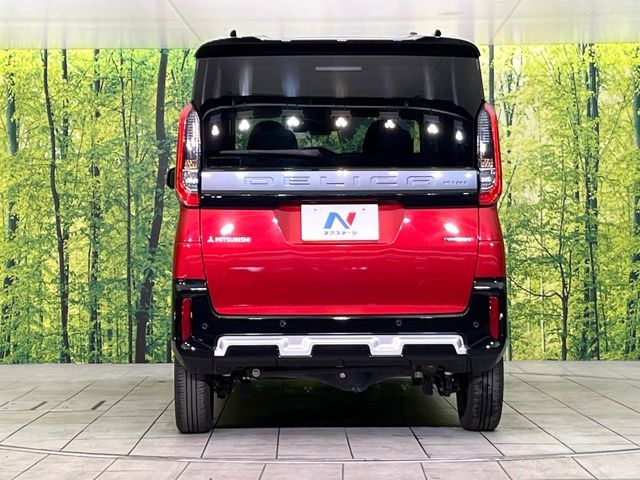 DELICA MINI