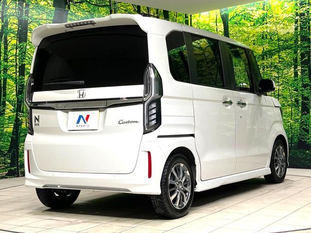 N BOX CUSTOM