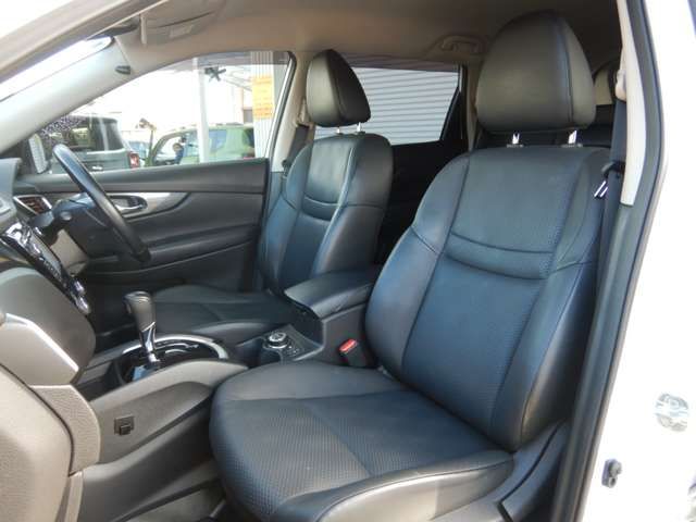 X-TRAIL HYBRID 4WD
