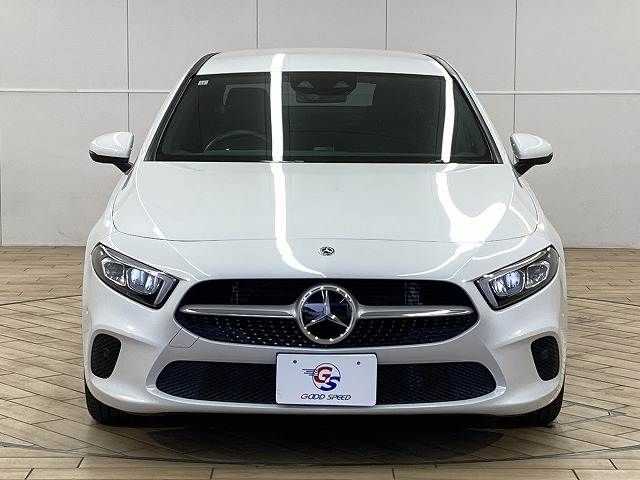 MERCEDES BENZ A-class sedan