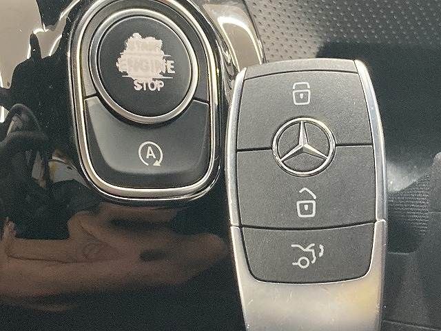 MERCEDES BENZ A class sedan
