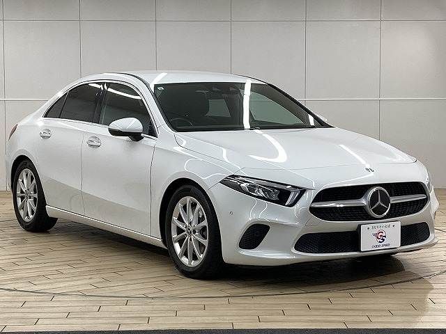 MERCEDES BENZ A class sedan