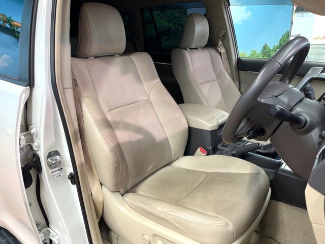 LANDCRUISER PRADO