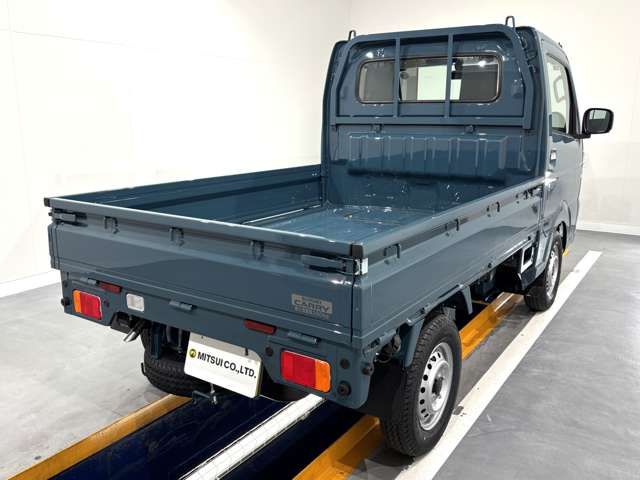 CARRY truck 4WD