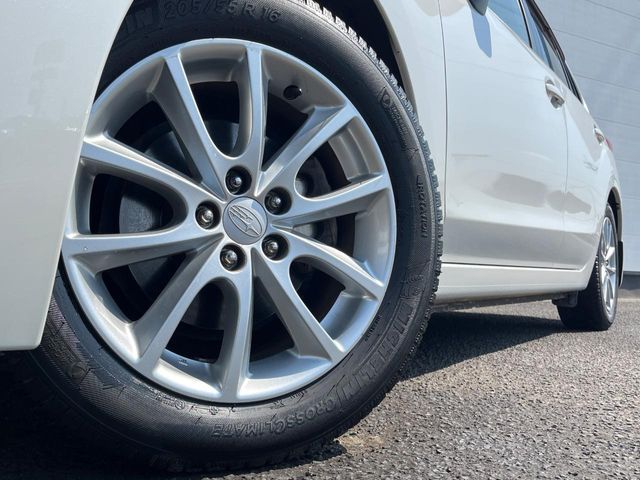 IMPREZA SPORT 4WD