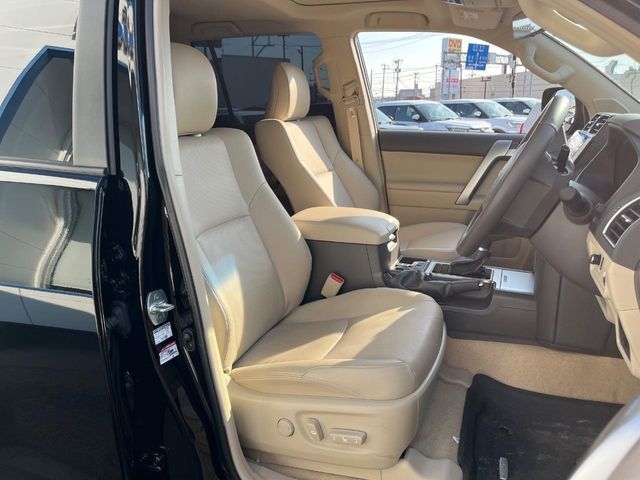 LANDCRUISER PRADO