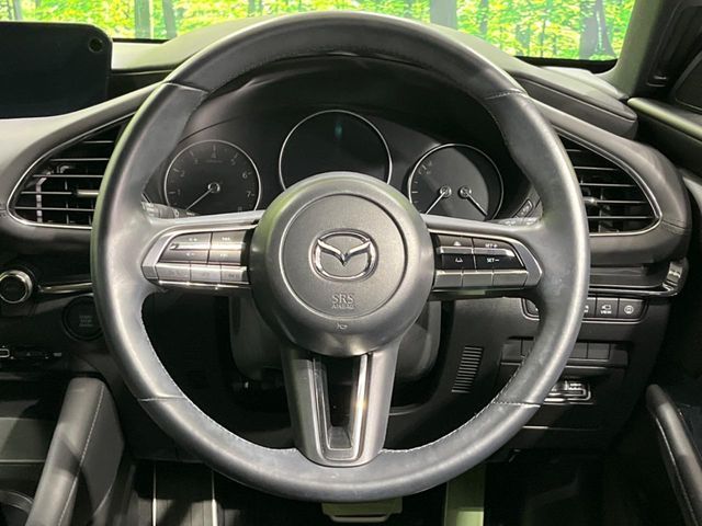 MAZDA3 FASTBACK