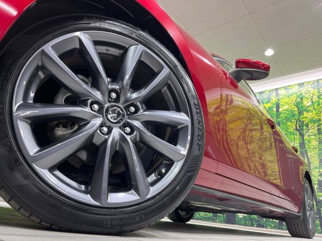 MAZDA3 FASTBACK