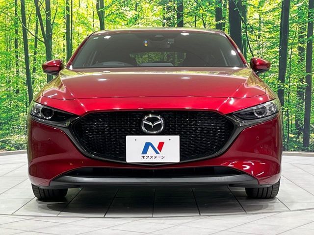 MAZDA3 FASTBACK