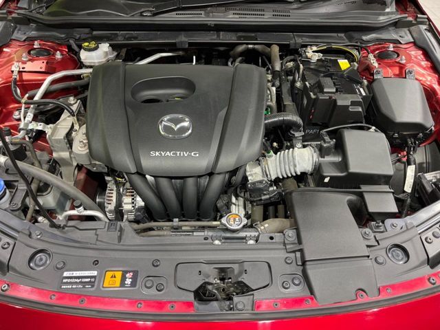 MAZDA3 FASTBACK