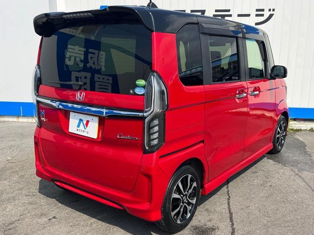 N BOX CUSTOM