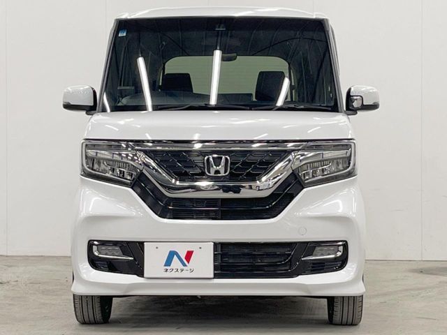 N-BOX CUSTOM 4WD