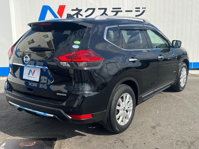 X-TRAIL HYBRID 4WD