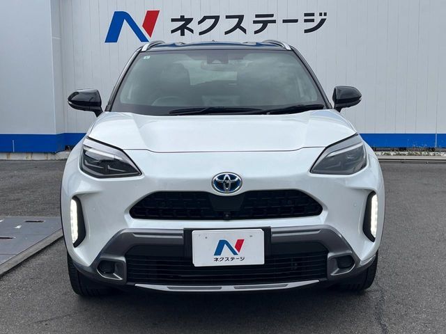 YARIS CROSS HYBRID