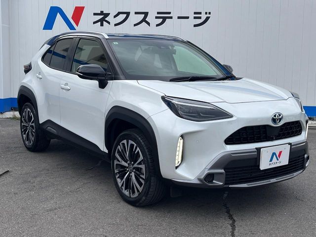 YARIS CROSS HYBRID