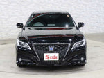CROWN sedan hybrid