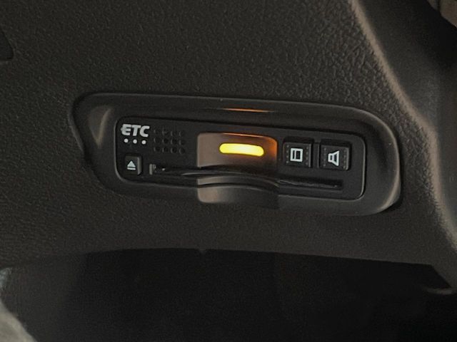 VEZEL HYBRID 4WD