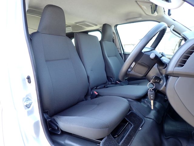 HIACE van 1.15t 2WD