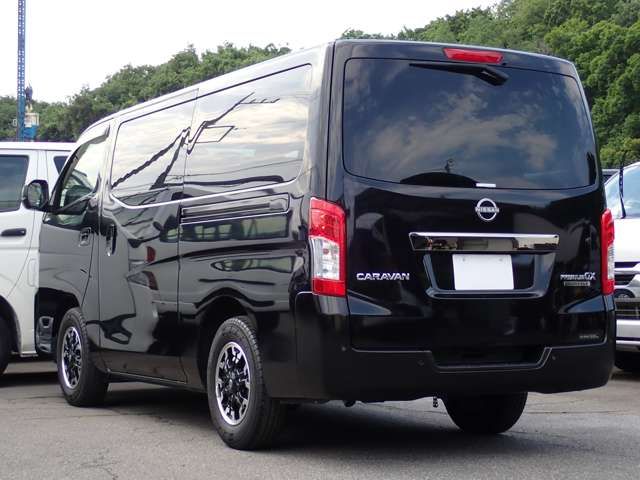 CARAVAN van 2WD