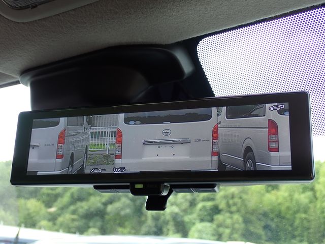 CARAVAN van 2WD