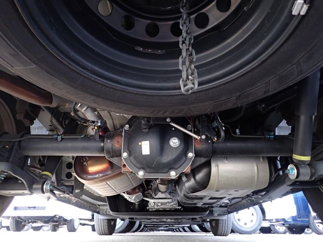 CARAVAN van 2WD