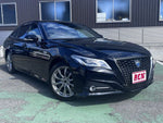 CROWN sedan hybrid