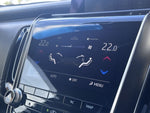 CROWN sedan hybrid