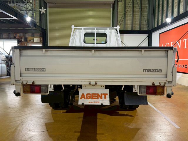 BONGO truck 2WD