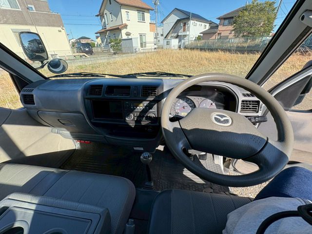 BONGO truck 2WD