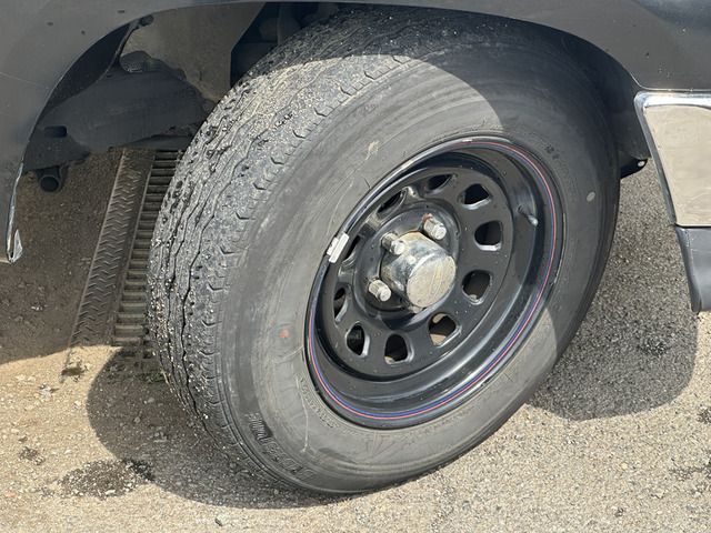 HILUX 2WD