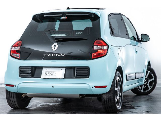 RENAULT TWINGO