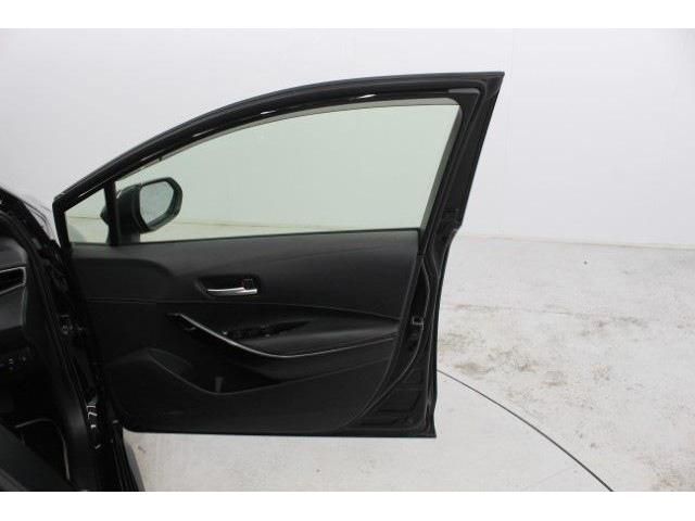 COROLLA TOURING HYBRID