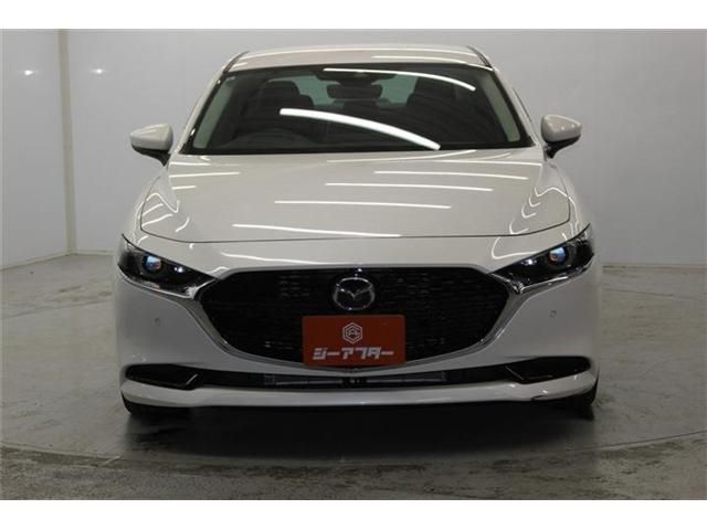 MAZDA3 SEDAN