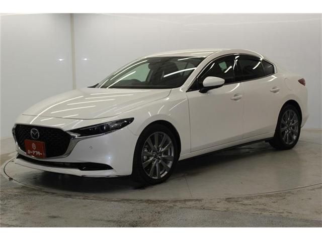 MAZDA3 SEDAN