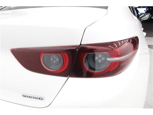 MAZDA3 SEDAN