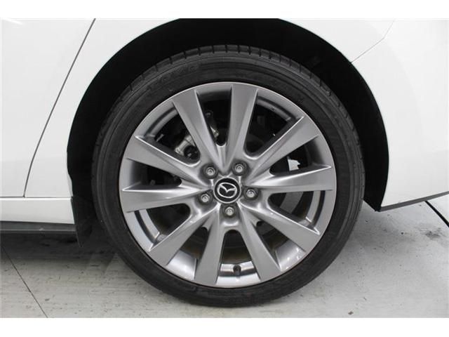 MAZDA3 SEDAN