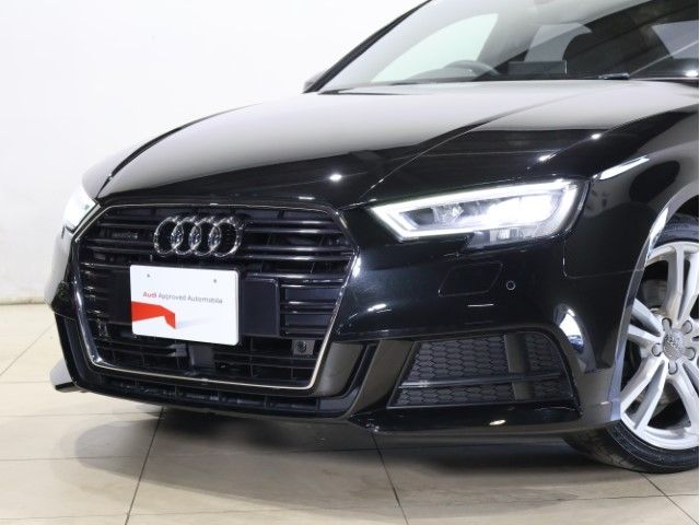 AUDI A3 Sedan