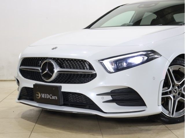 MERCEDES BENZ A class sedan