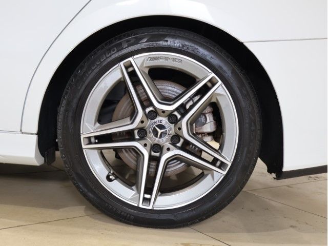 MERCEDES BENZ A class sedan