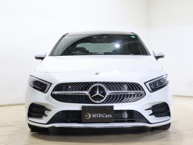MERCEDES BENZ A class sedan