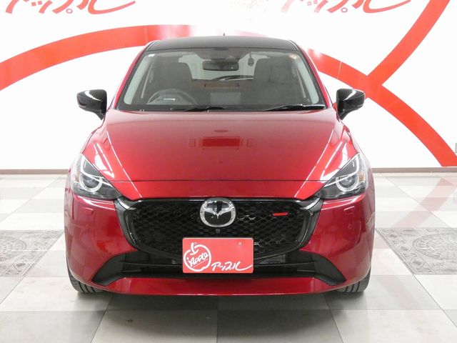 MAZDA2