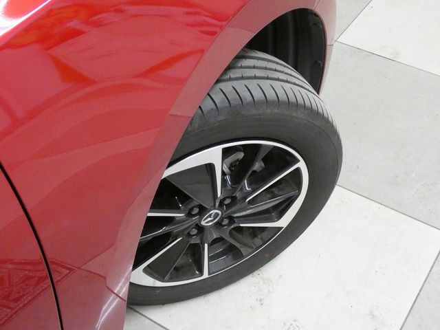 MAZDA2
