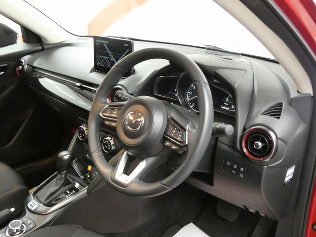 MAZDA2