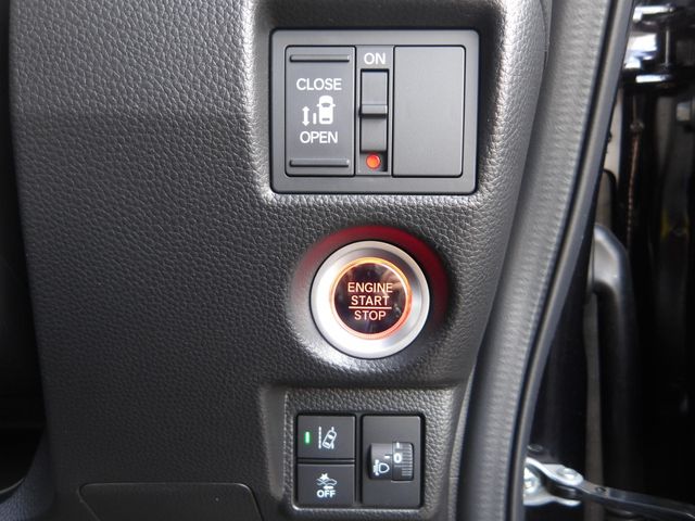 N-BOX CUSTOM