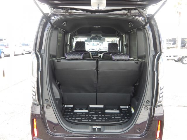 N-BOX CUSTOM
