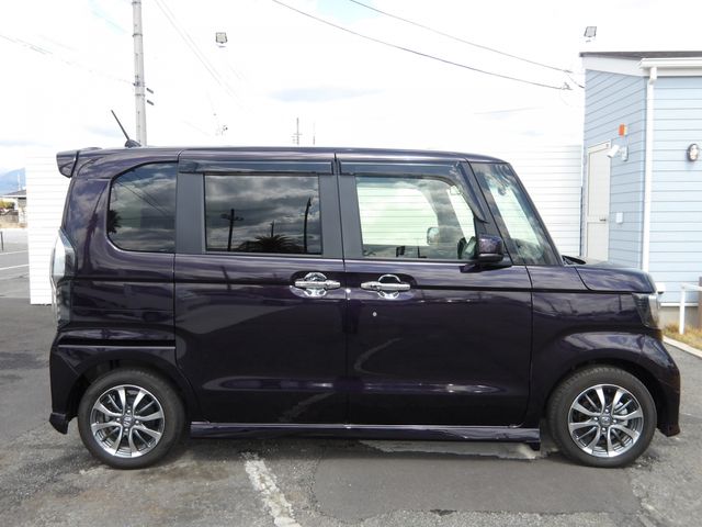 N-BOX CUSTOM