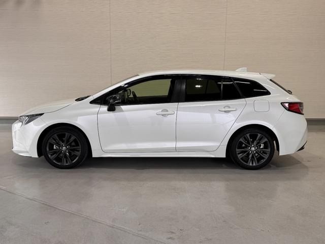 COROLLA TOURING HYBRID