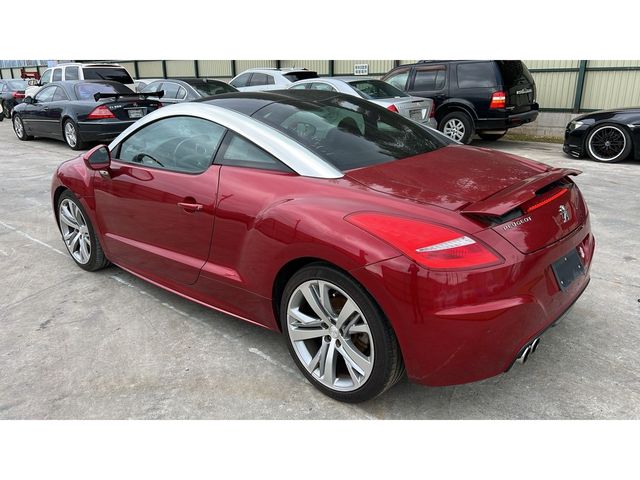 PEUGEOT RCZ