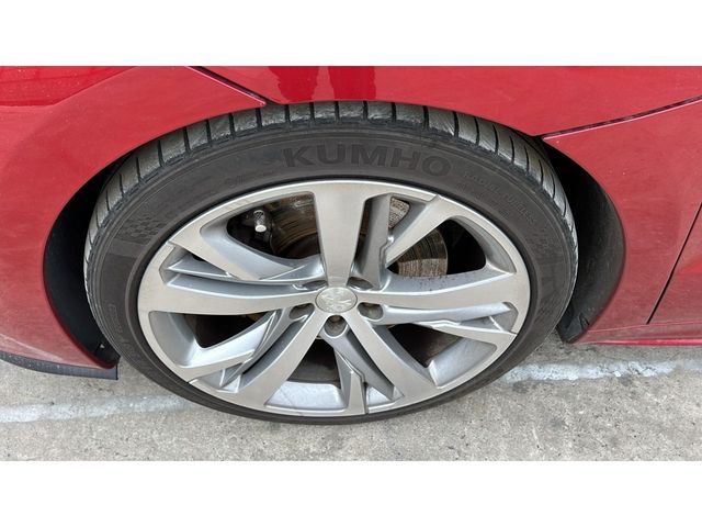 PEUGEOT RCZ