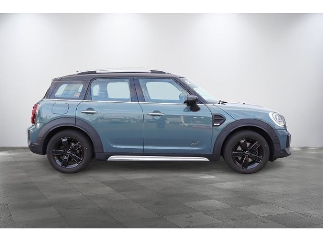 MINI COOPER D CROSSOVER